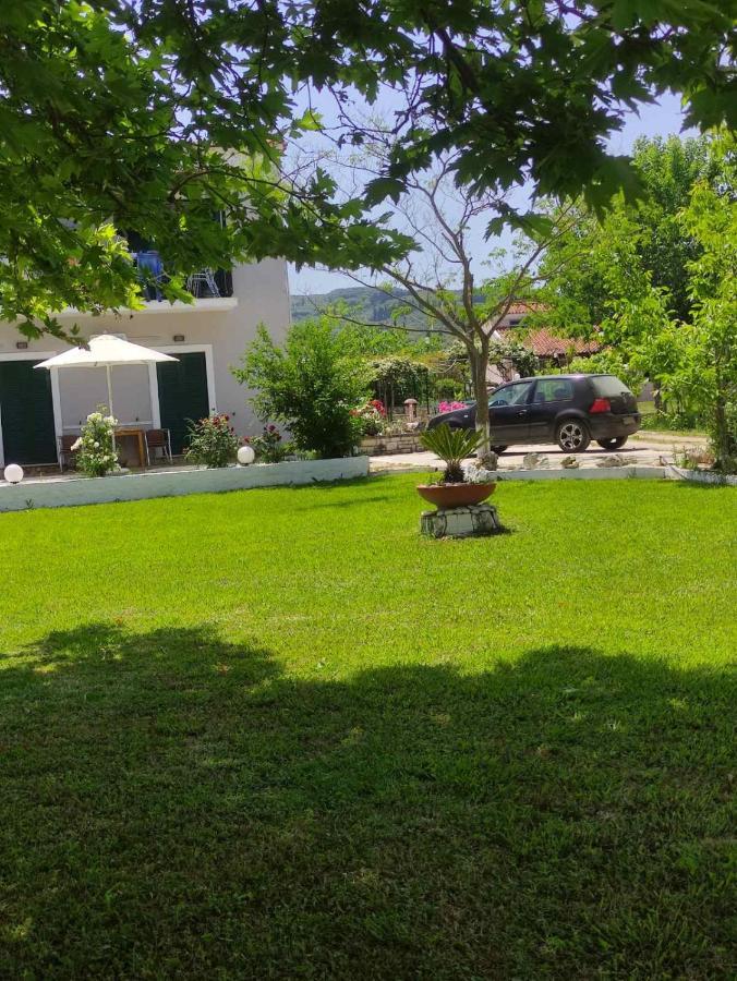 Nikilein'S House, Διαμέρισμα 150Μ Απο Την Παραλία Roda  Exterior foto